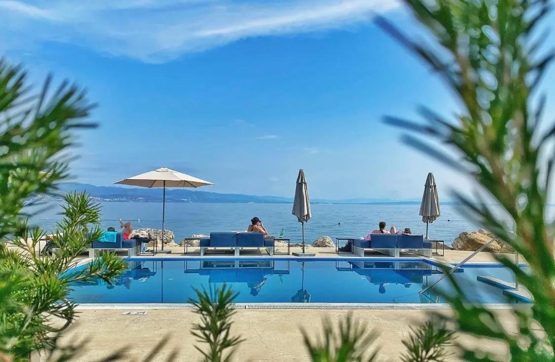 Antonio Apartments غييكا المظهر الخارجي الصورة