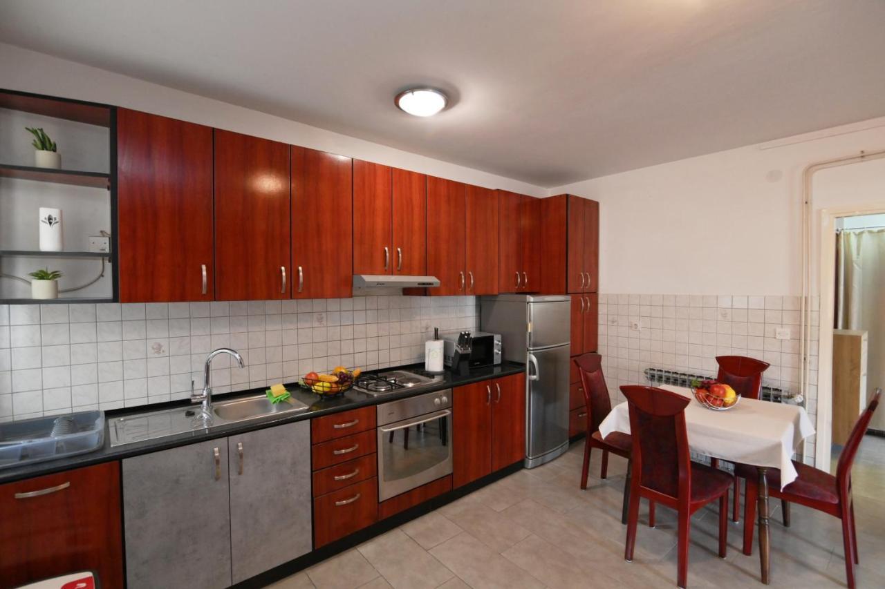 Antonio Apartments غييكا المظهر الخارجي الصورة
