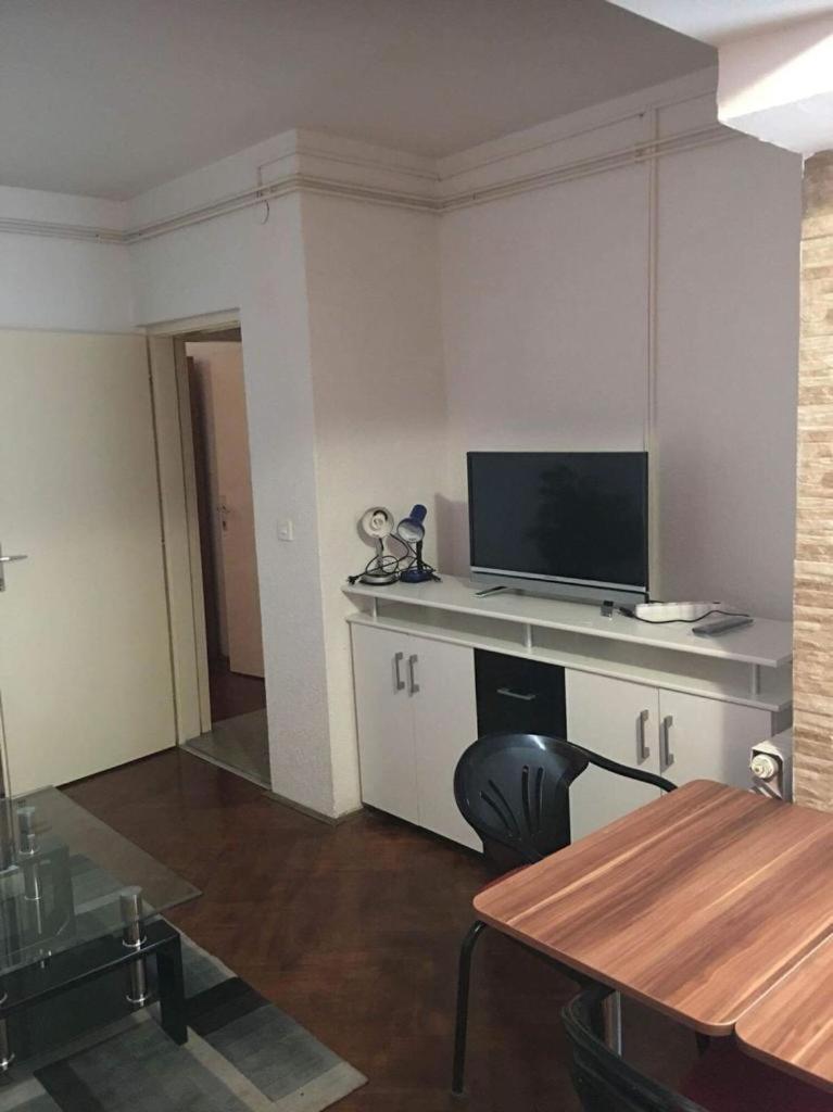 Antonio Apartments غييكا المظهر الخارجي الصورة